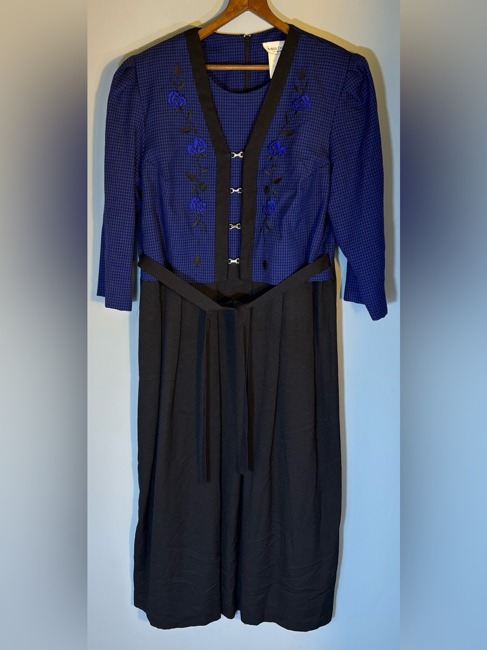 Miss Dorby Petite Women’s 16P Classic Two-Tone Blue and Black Jacket Dress